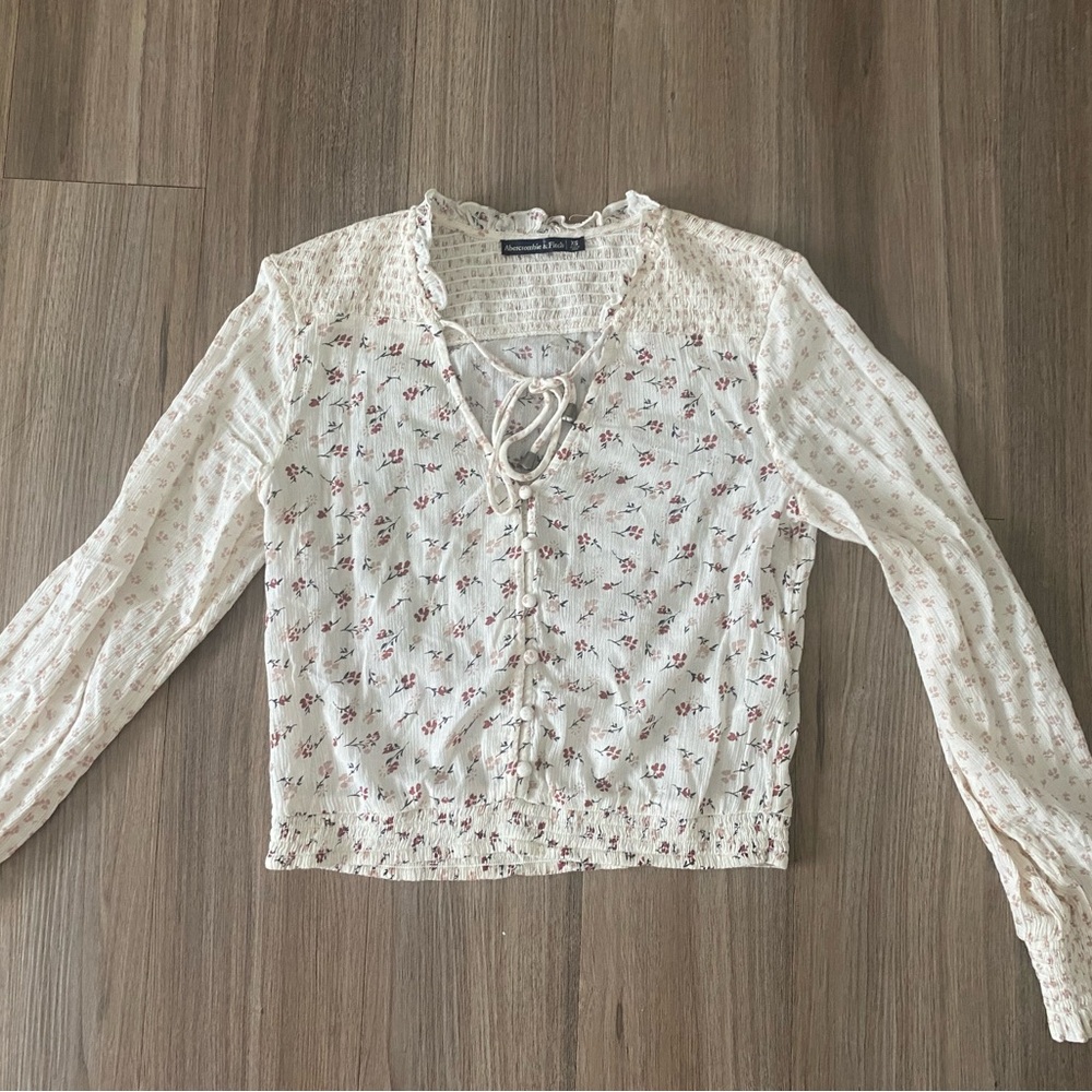 Abercrombie & Fitch Cream Floral Blouse